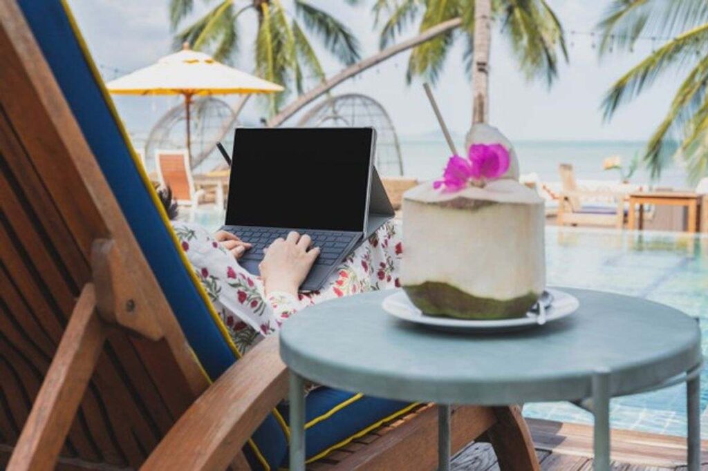 Exclusive Ways How Travel Bloggers Make Money