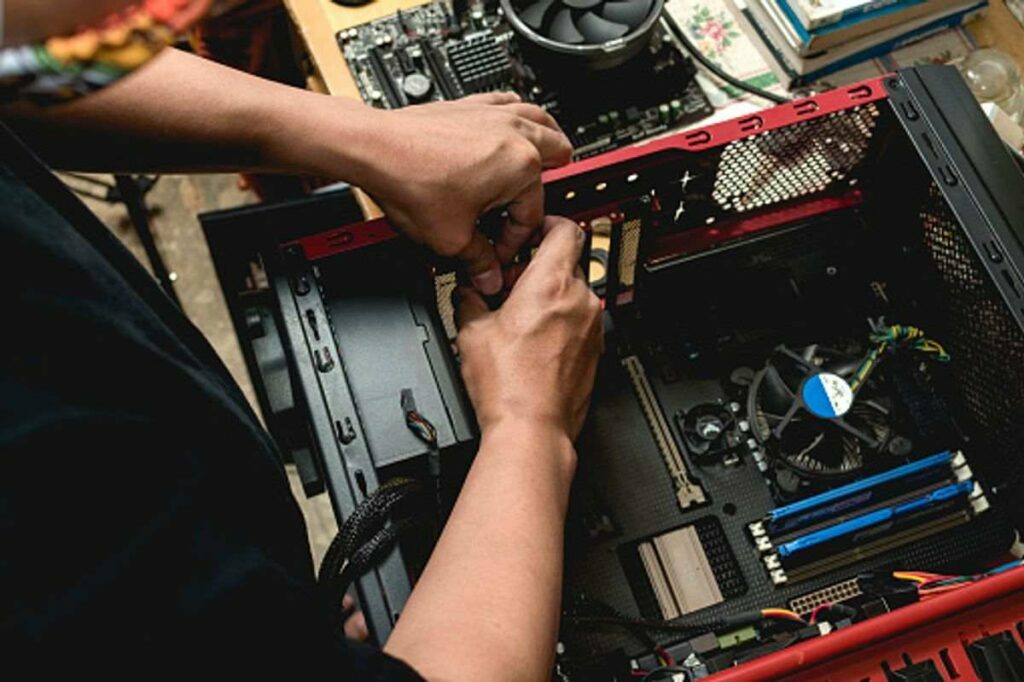 The First Steps in Computer Troubleshooting