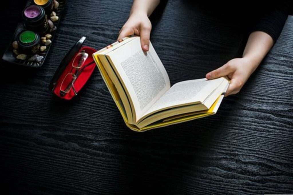 Basic principles Of Essay Writing