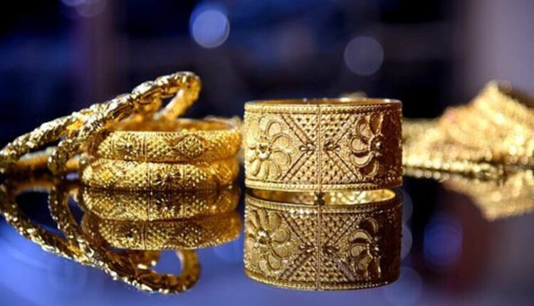 how to clean gold jewelry