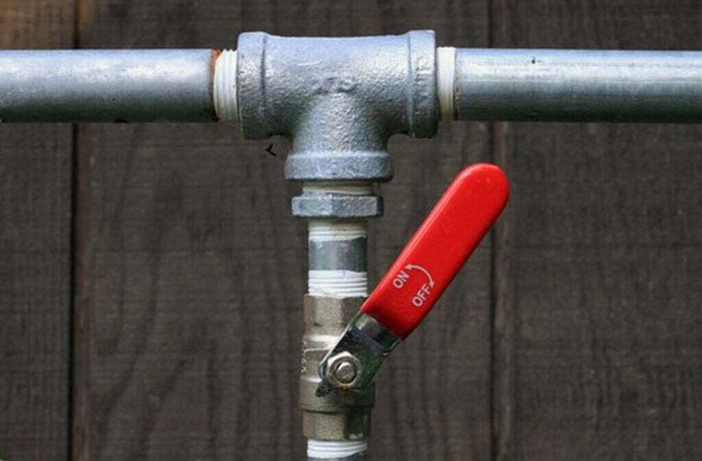 Professional Tips for Solving Plumbing Complications