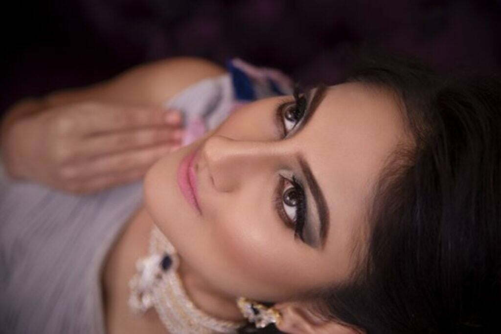 Stunning Skin is a Two Move Process