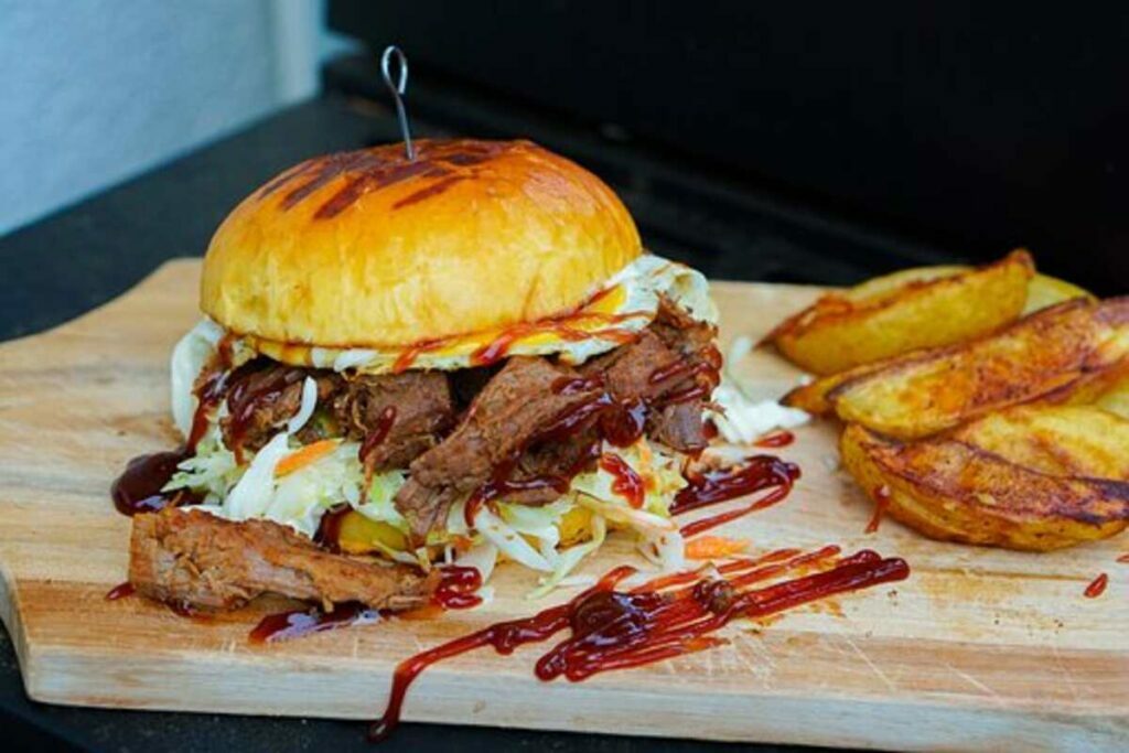 Cook dinner Pulled Pork