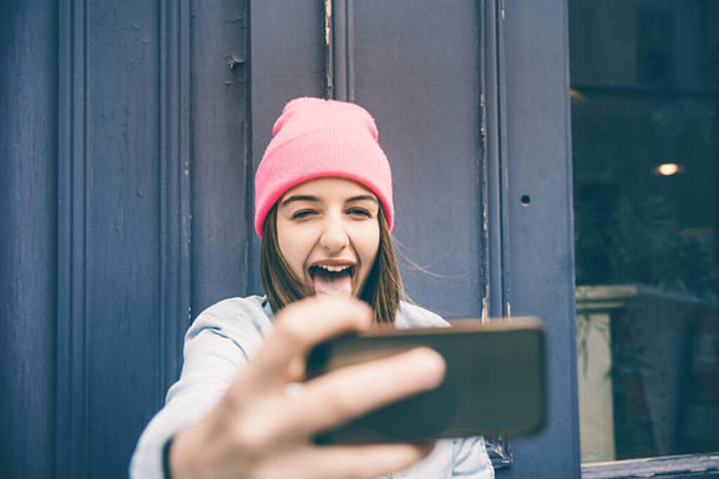 How to Manage Accounts on Instagram