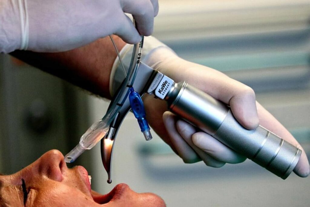 Top 10 Anesthesiologists in Dhanbad