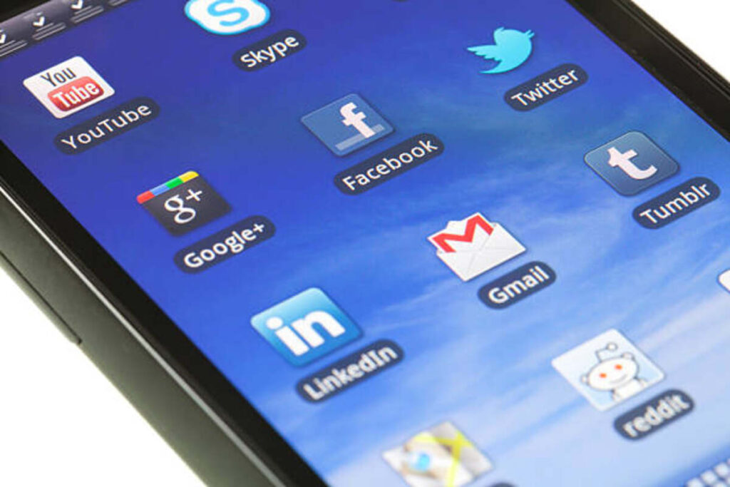 Is Reddit a Safe App For Teens?