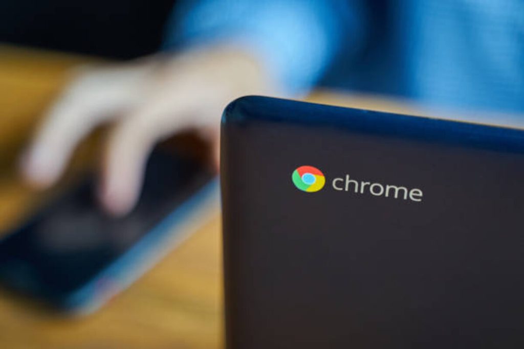 How to Get Instagram on School Chromebook