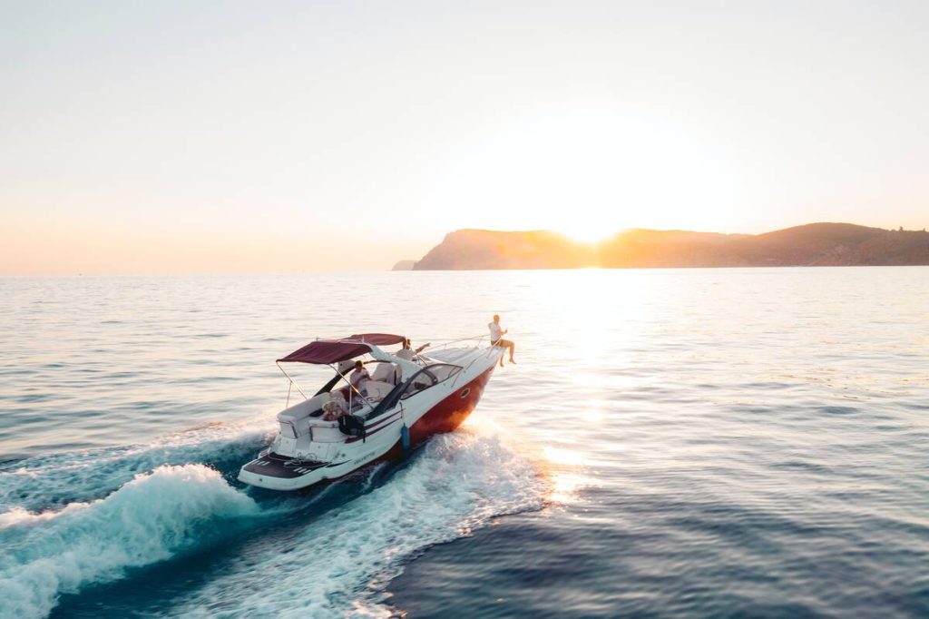 How to Find a Sailboat for Sale