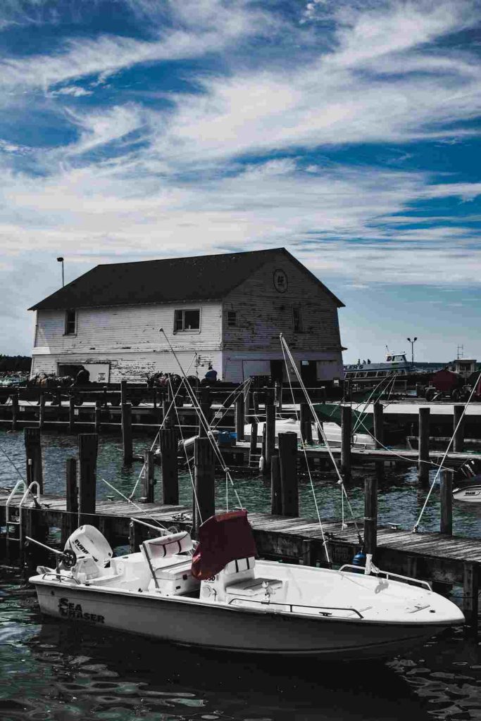 How to Sell My Boat Quickly and Easily